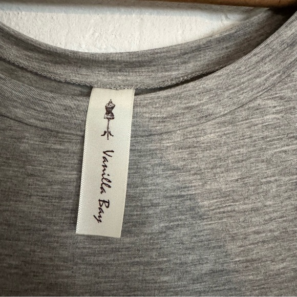 Vanilla Bay Dolman Sleeve Tunic Top - Size M $12 - Picture 3 of 5